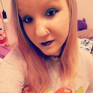 Meet your Posher, Marissa